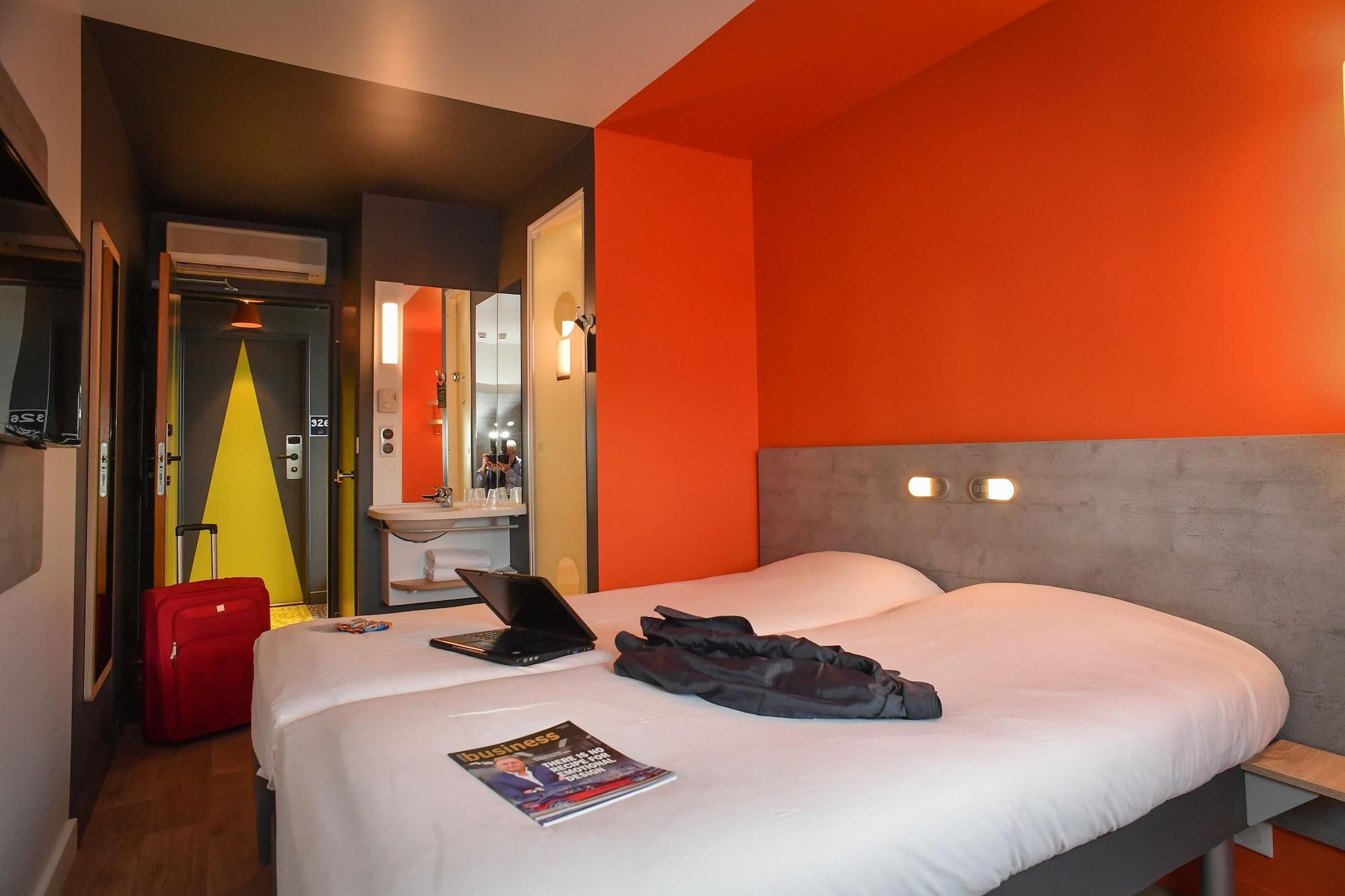 Ibis Budget Coutances Exterior photo