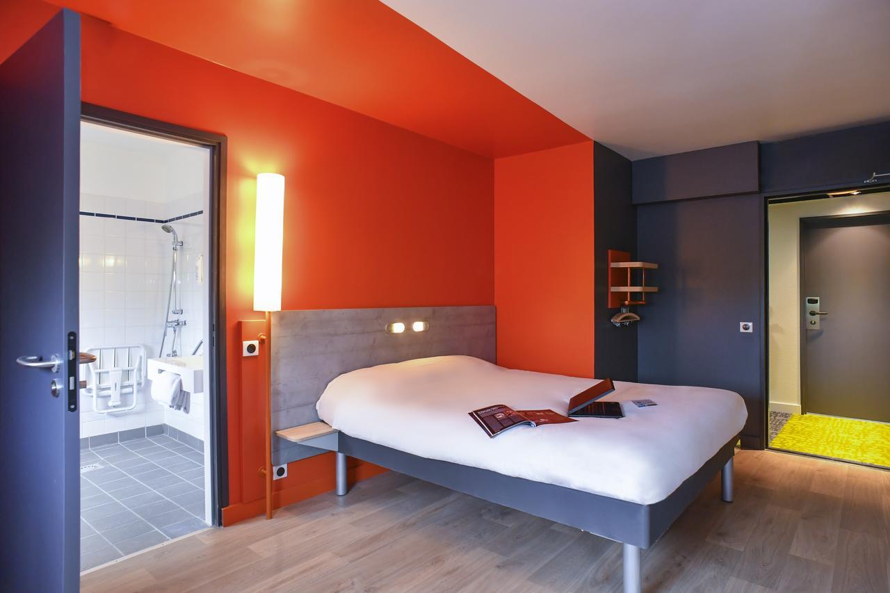 Ibis Budget Coutances Exterior photo